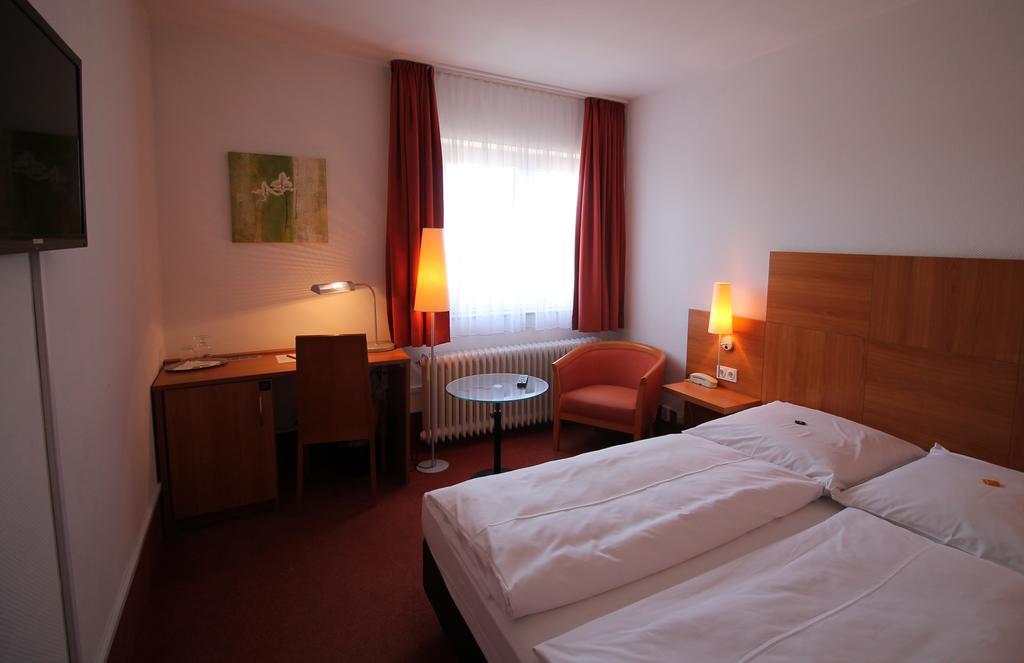 Hotel Westerfeld Hemmingen  Dış mekan fotoğraf